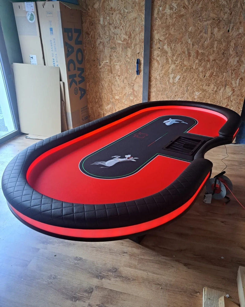 Pokertisch mit Chiptray